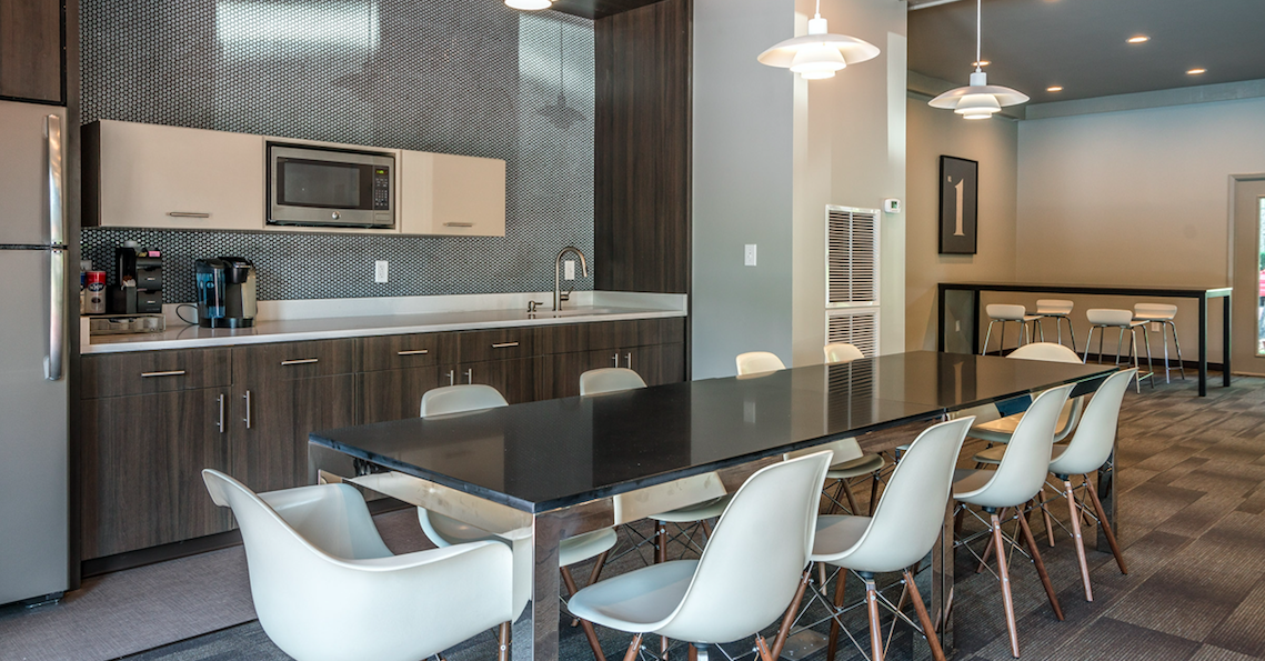 Woodbridge Apartments in Louisville, KY